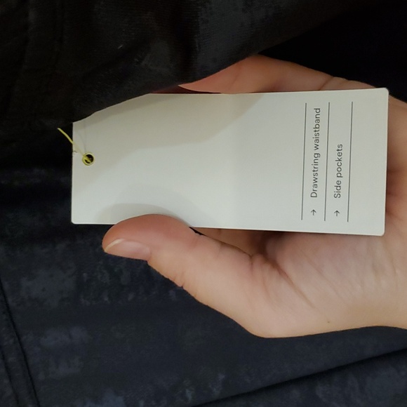 Men shorts - Picture 5 of 11